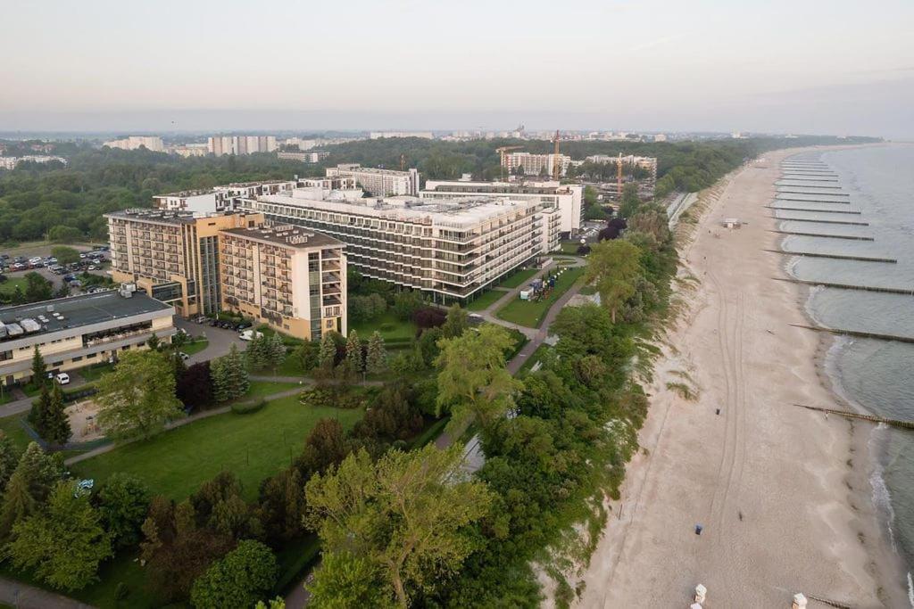 Apartament Ania Z Widokiem Na Morze W Hotelu Arka Колобжег Экстерьер фото
